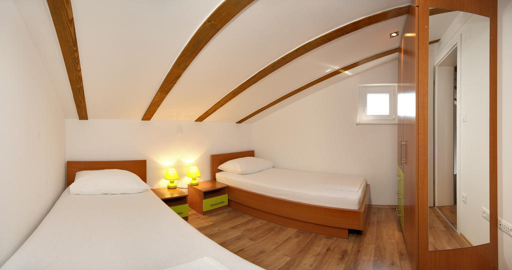 Apartmani Gavran Севид Номер фото